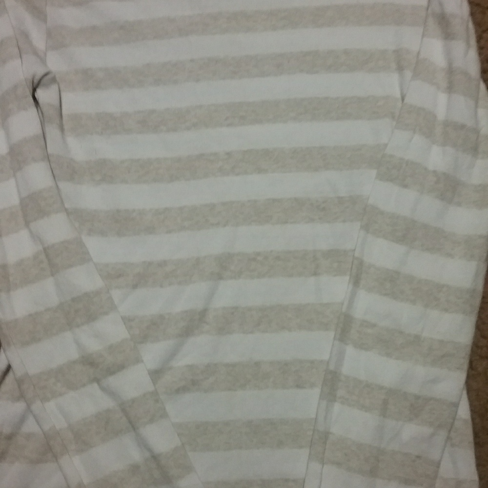 GAP long sleeve shirt